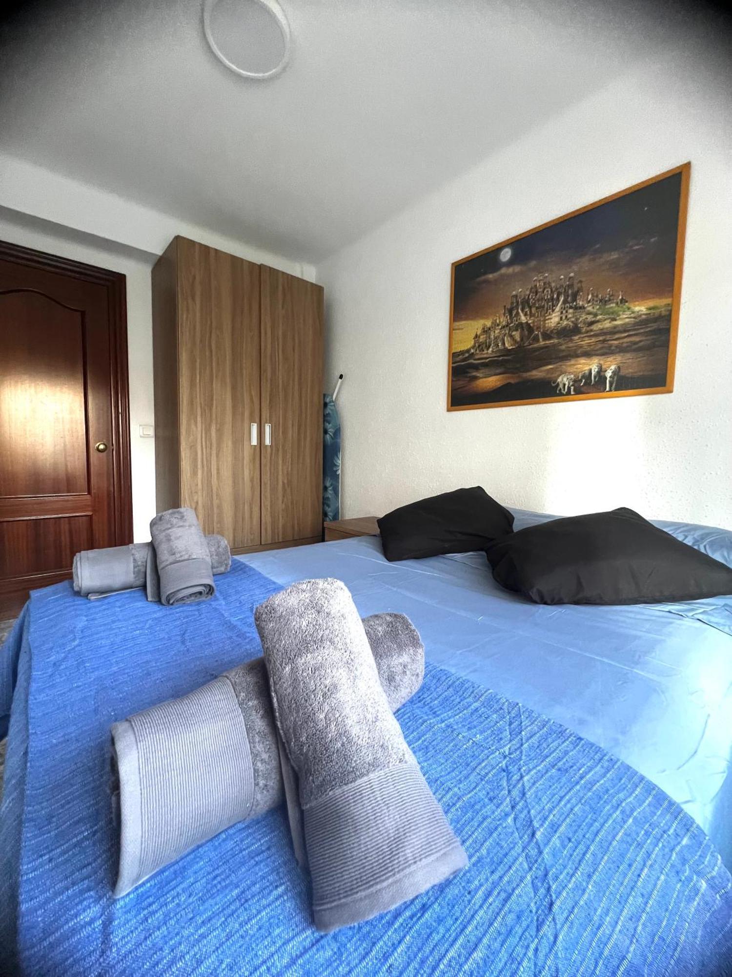 Apartamento 3 Habitaciones En Torre Del Mar A 50 Metros De La Playa Exterior photo