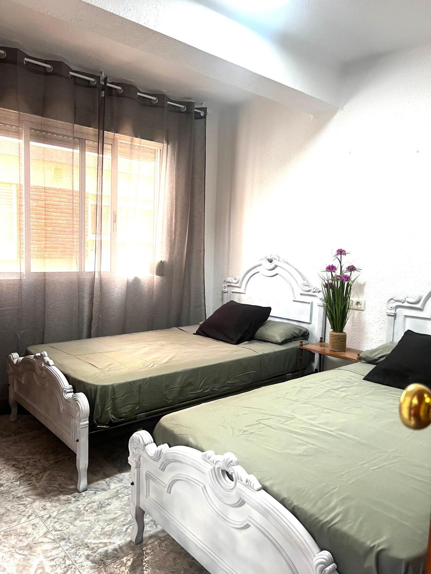 Apartamento 3 Habitaciones En Torre Del Mar A 50 Metros De La Playa Exterior photo
